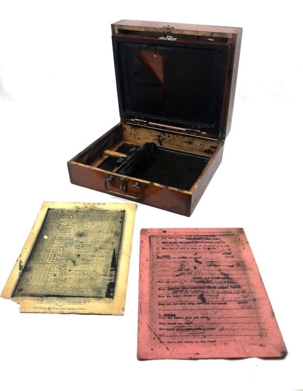 Antique Lion Menucator No 2 Model Series / Wooden Box Printers Equipment